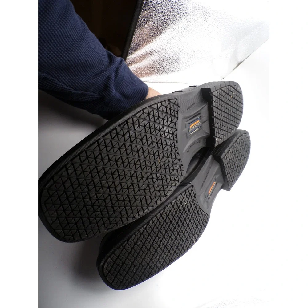Dockers step into